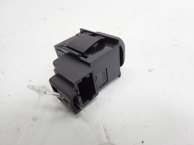 Commande lève-vitre avant droit