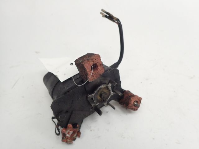 Moteur d'essuie glace arrière