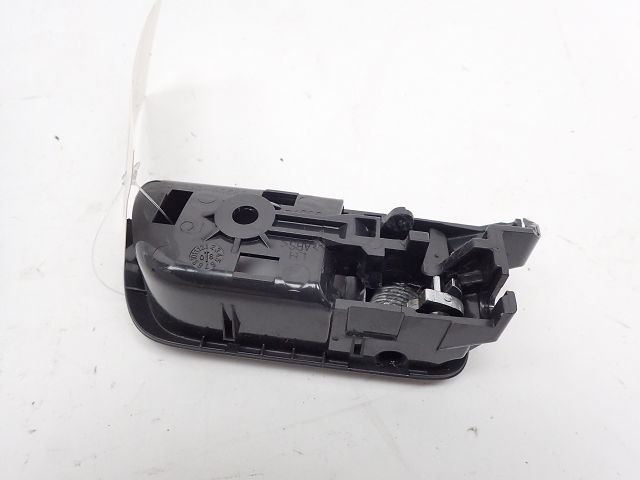 Poignée intérieure porte avant gauche