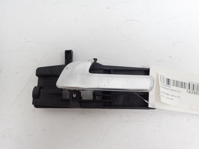 Poignée intérieure porte avant gauche