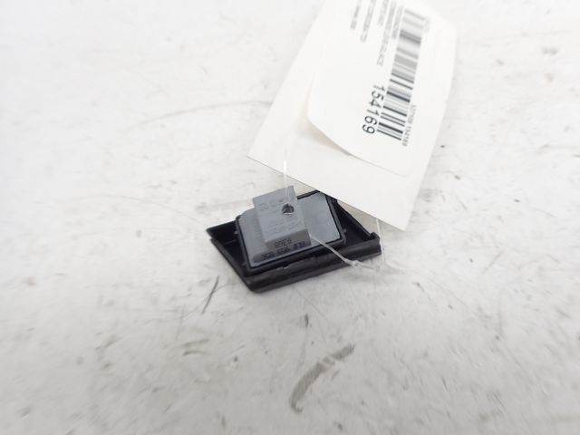 Commande lève-vitre avant droit