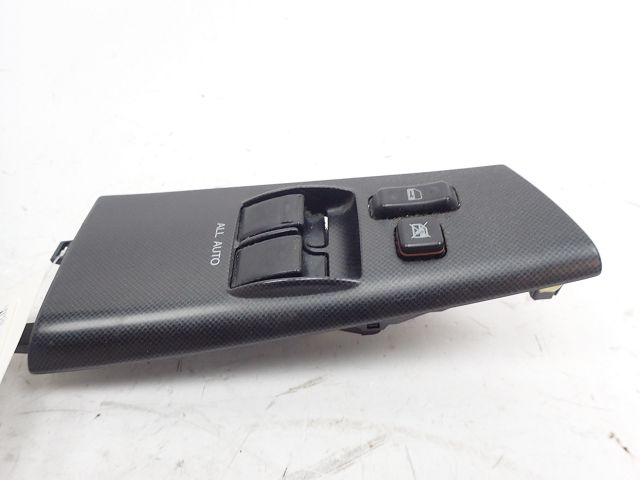 Commande lève-vitre avant gauche