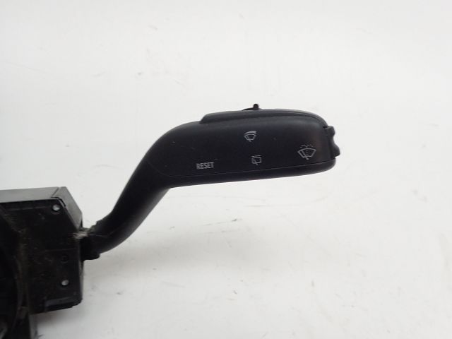 Commande sous-volant