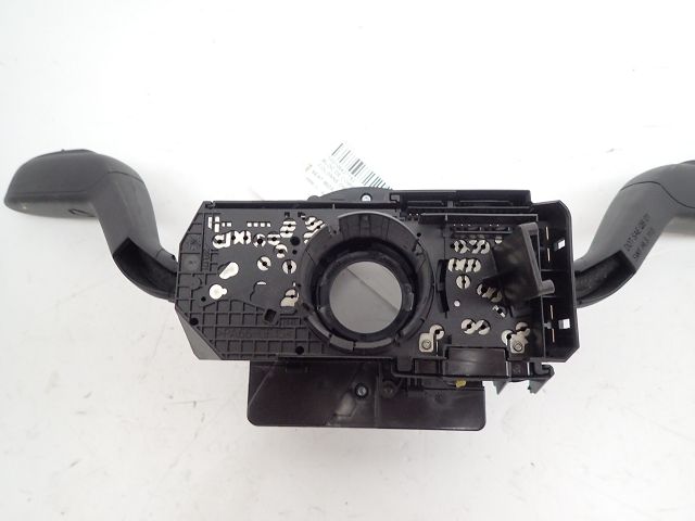 Commande sous-volant