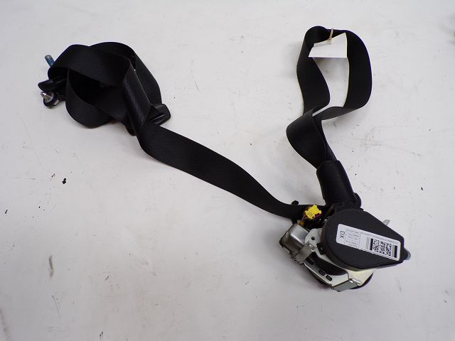 Ceinture avant droite