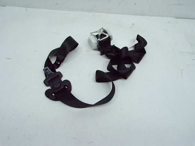 Ceinture avant droite