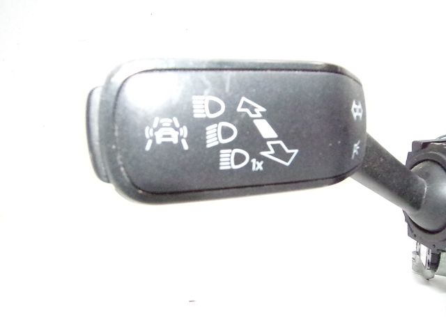 Commande sous-volant