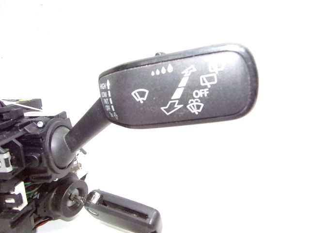 Commande sous-volant