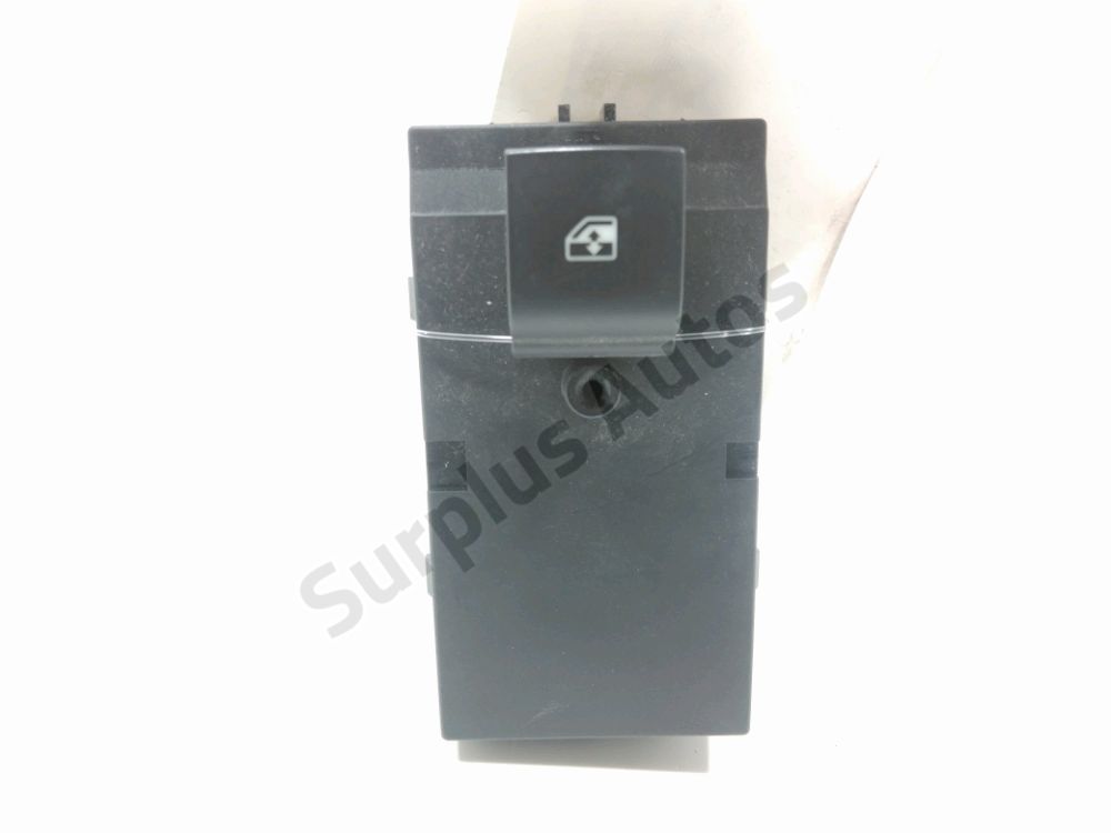 Commande leve-vitre avant droit