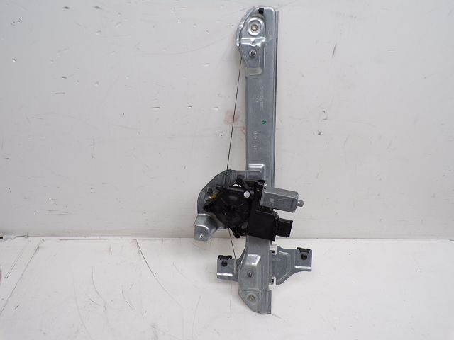 Lève-vitre électrique avant droit