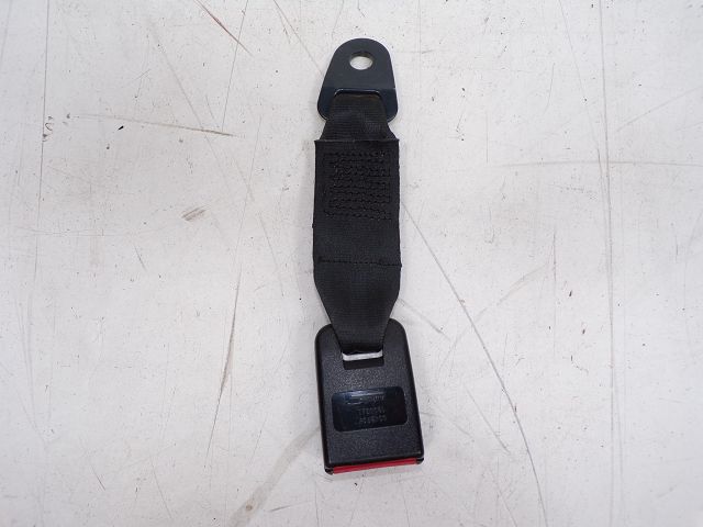 Ancrage ceinture arrière gauche