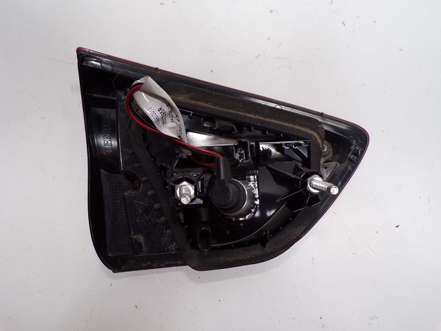 Feu arrière intérieur droit