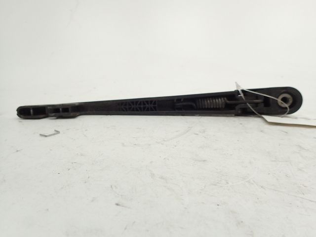 Bras d'essuie-glace arrière