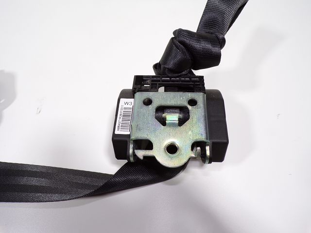 Ceinture avant droite