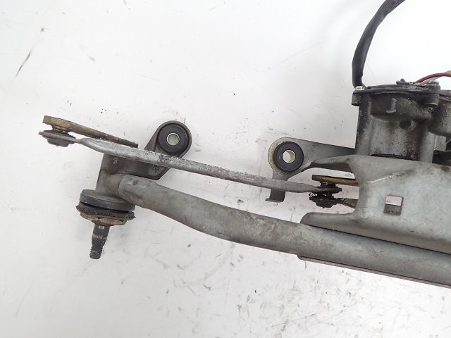 Mécanisme + moteur d'essuie glace avant