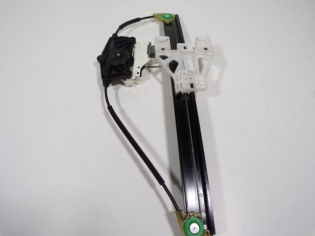 Lève-vitre électrique arrière gauche