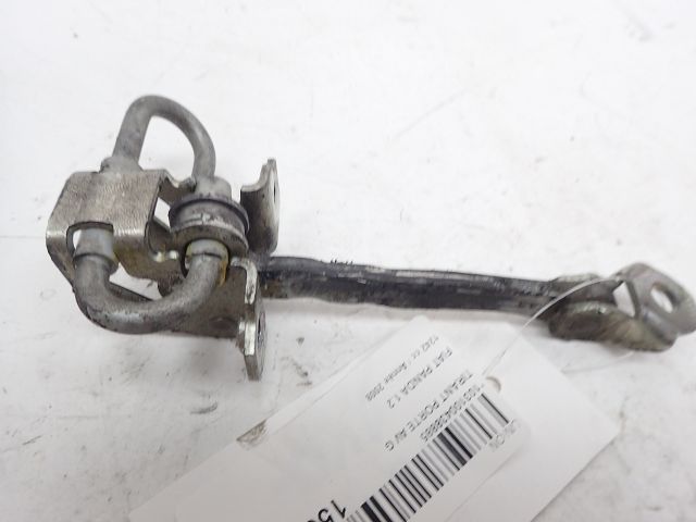 Tirant de porte avant gauche