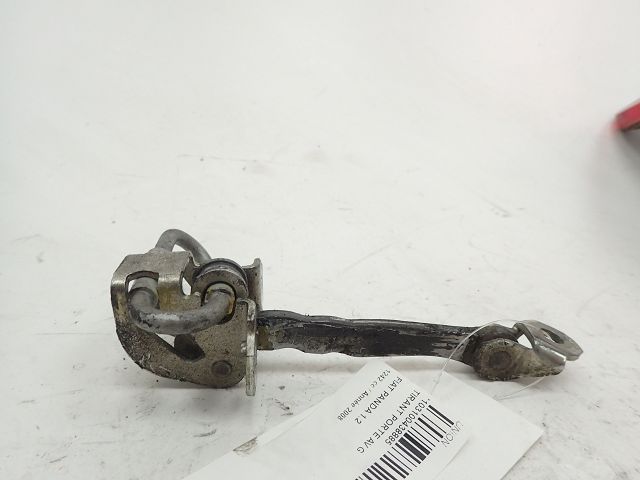 Tirant de porte avant gauche