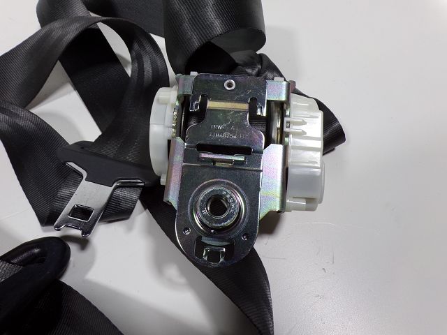 Ceinture arrière droite