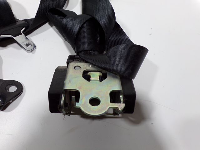 Ceinture avant droite
