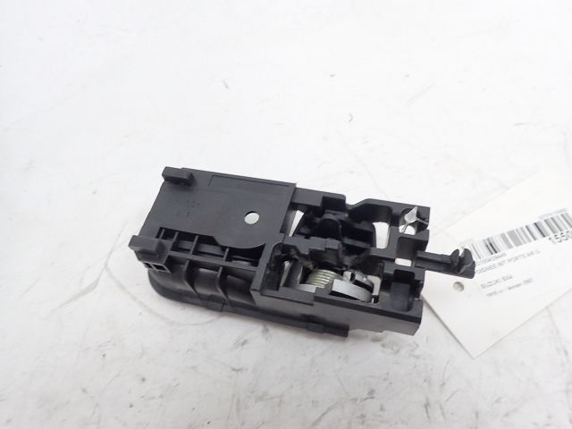 Poignée intérieure porte arrière gauche