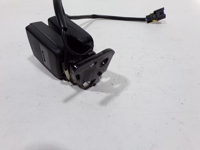 Ancrage ceinture arrière droit