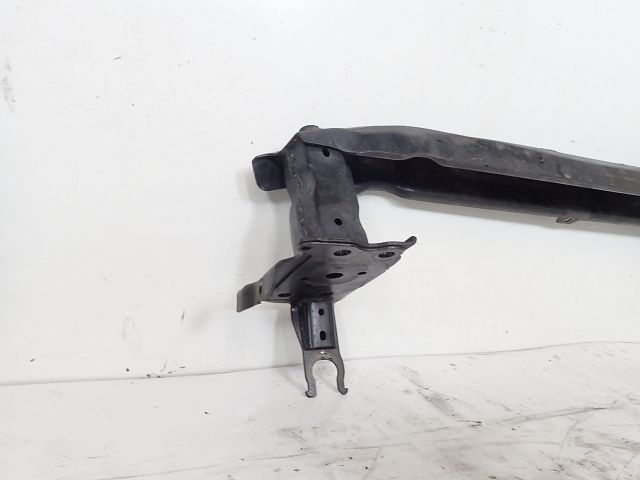 Renfort pare-choc avant