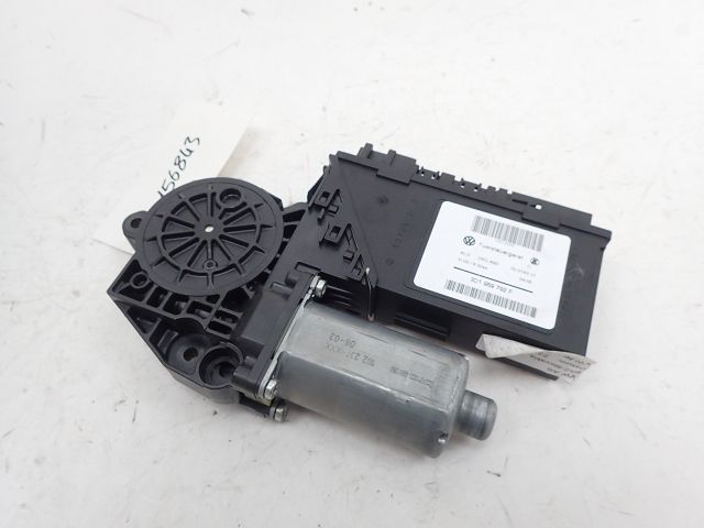 Lève-vitre électrique avant droit