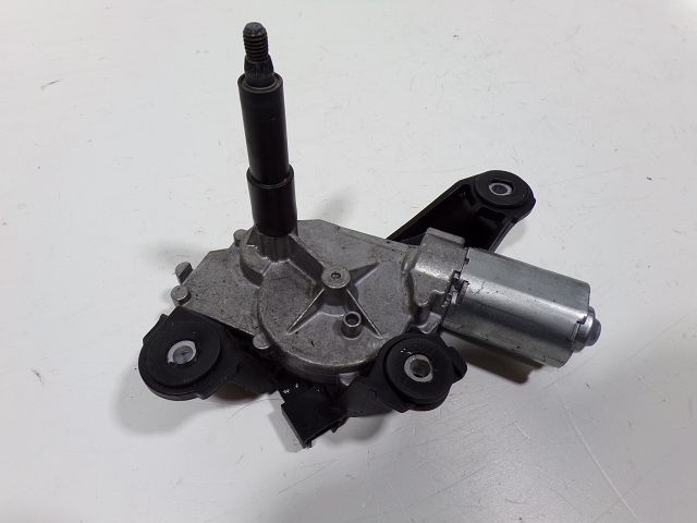 Moteur d'essuie glace arrière