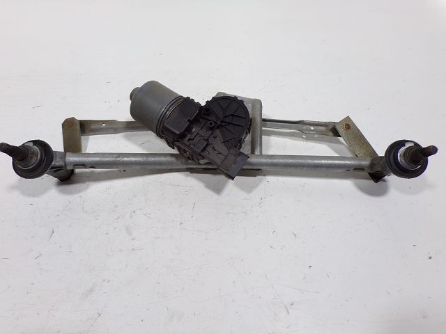 Mécanisme + moteur d'essuie glace avant