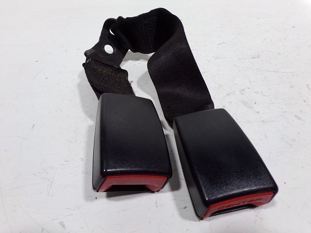 Ancrage ceinture arrière droit