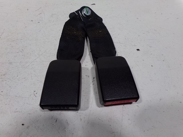 Ancrage ceinture arrière gauche