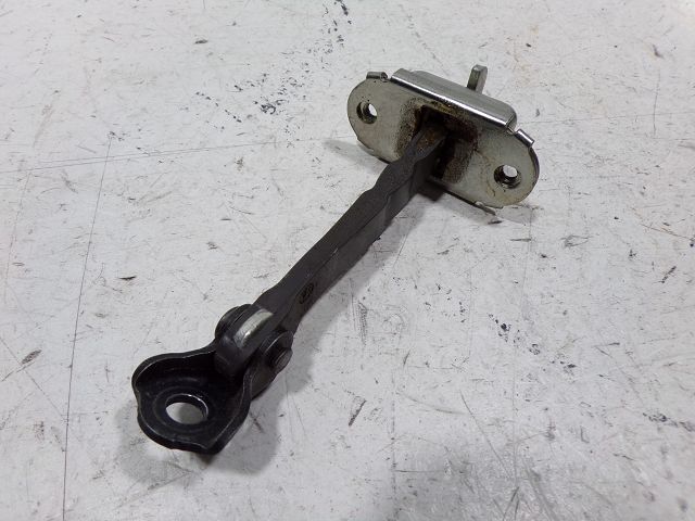 Tirant de porte avant gauche