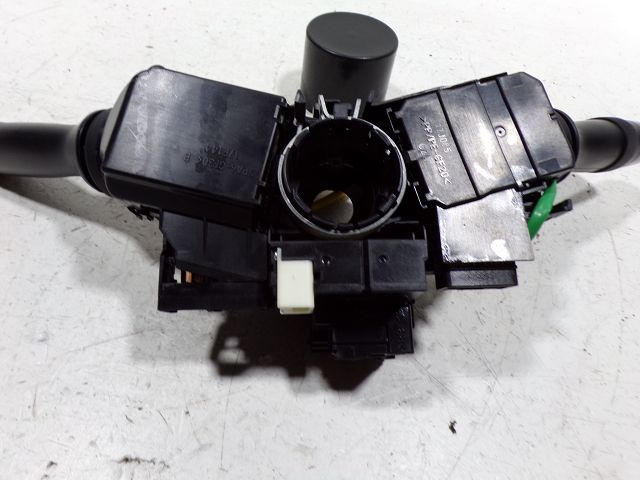 Commande sous-volant