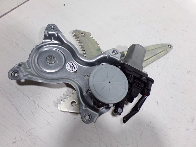 Lève-vitre électrique arrière droit