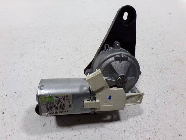 Moteur d'essuie glace arrière