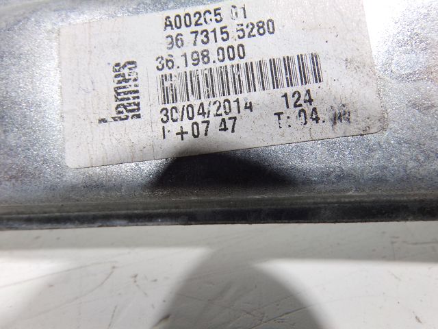 Lève-vitre électrique avant gauche