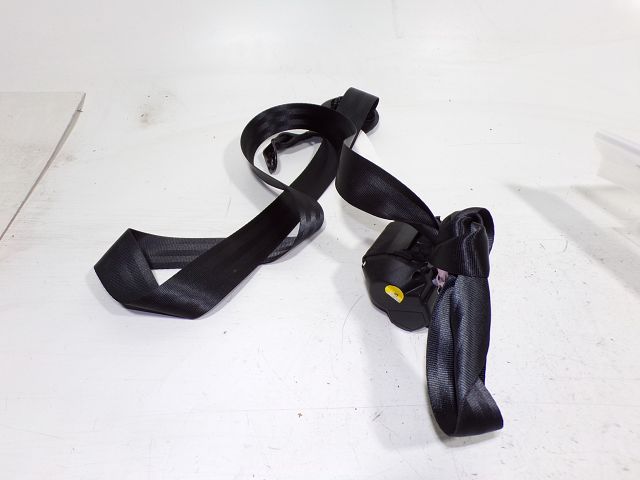 Ceinture arrière gauche