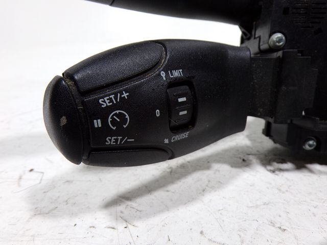 Commande sous-volant