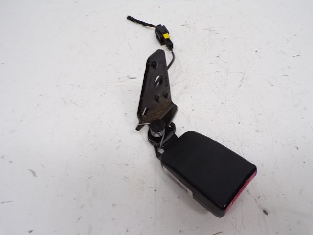 Ancrage ceinture arrière gauche