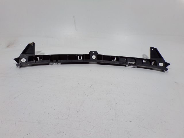 Support central de pare-choc arriere