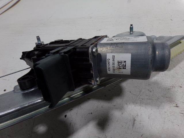 Lève-vitre électrique arrière droit