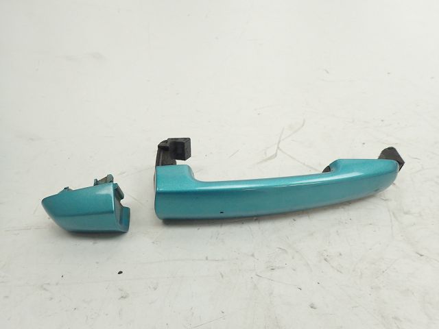 Poignee exterieure avant droite