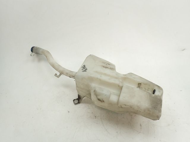 Reservoir de lave glace avant