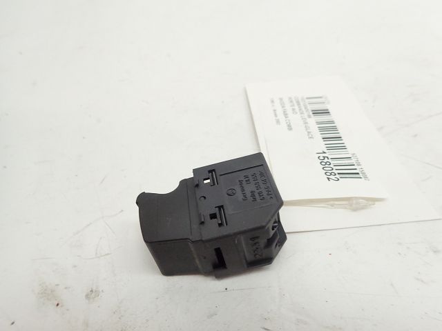 Commande lève-vitre avant droit