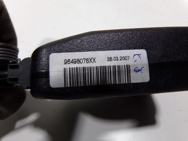 Ancrage ceinture arrière gauche