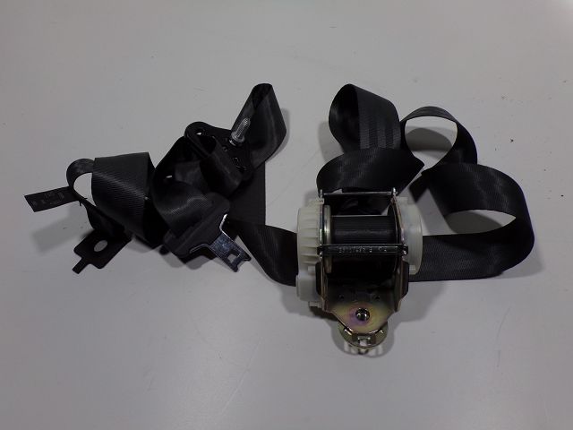 Ceinture arrière droite