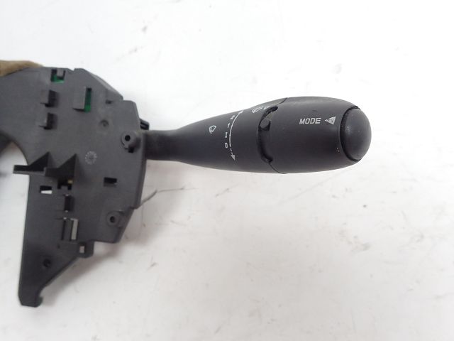 Commande sous-volant