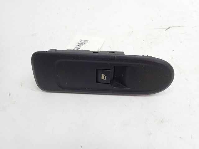 Commande lève-vitre avant droit