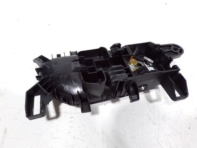 Poignée intérieure porte arrière gauche